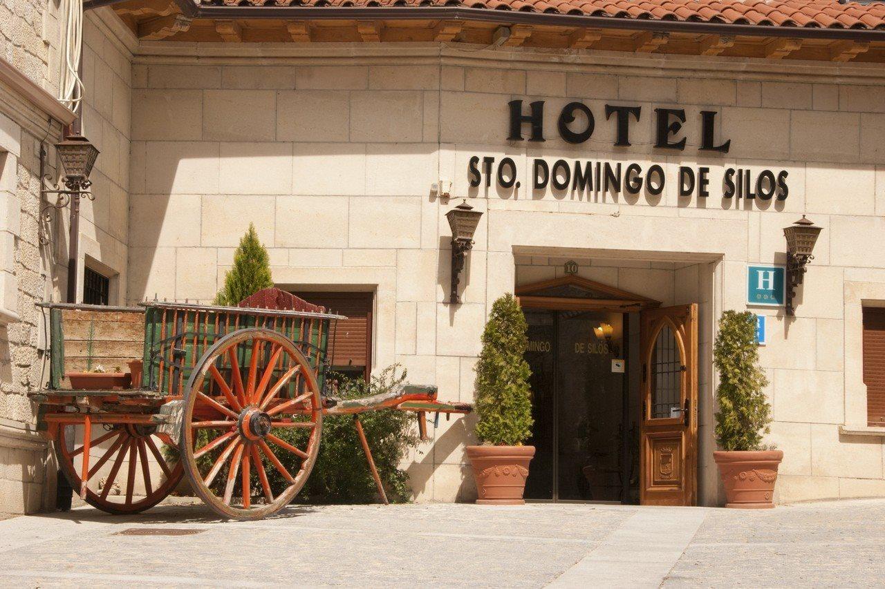 Hotel Santo Domingo De Silos Exterior photo